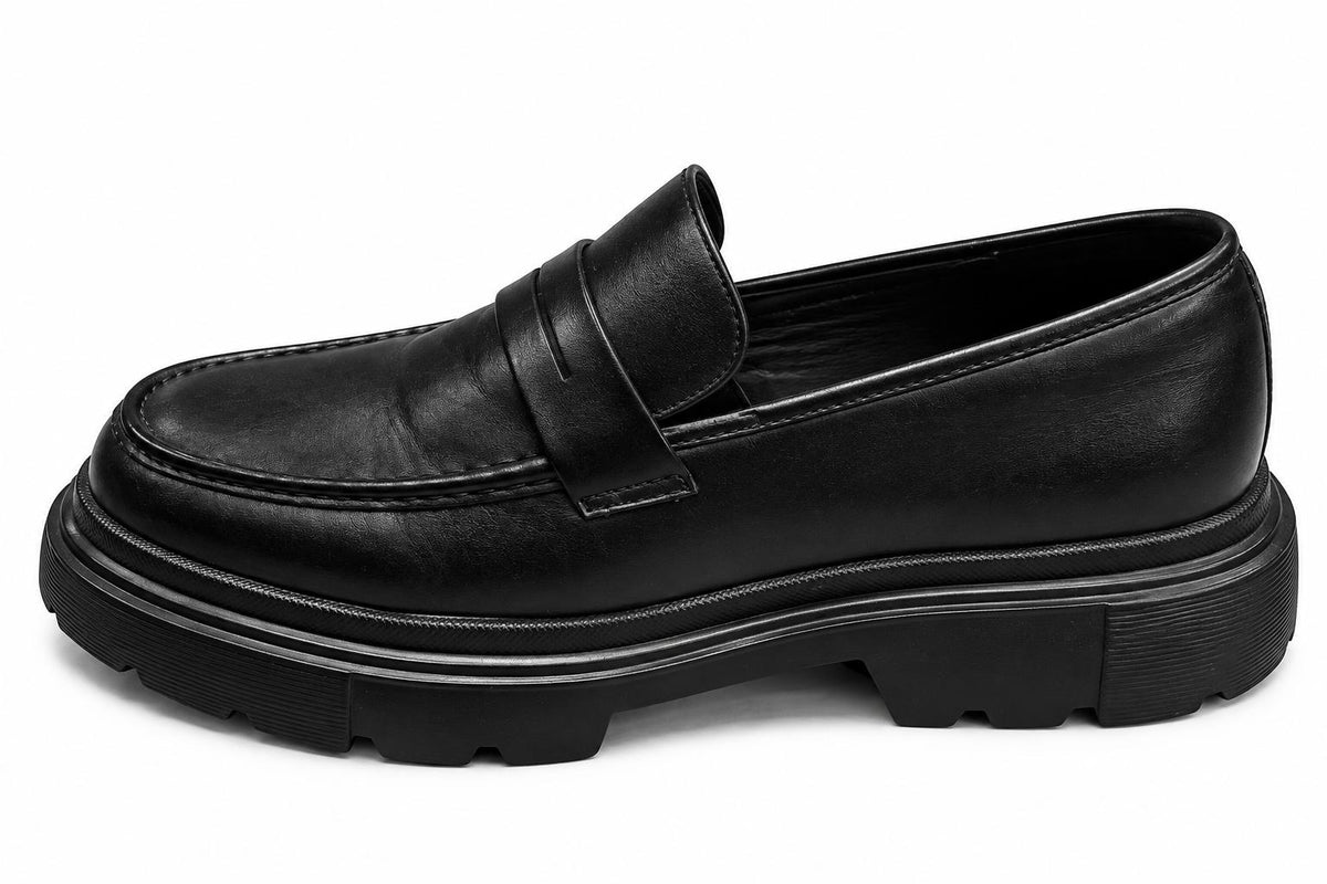 MOCCASIN TRACTOR
